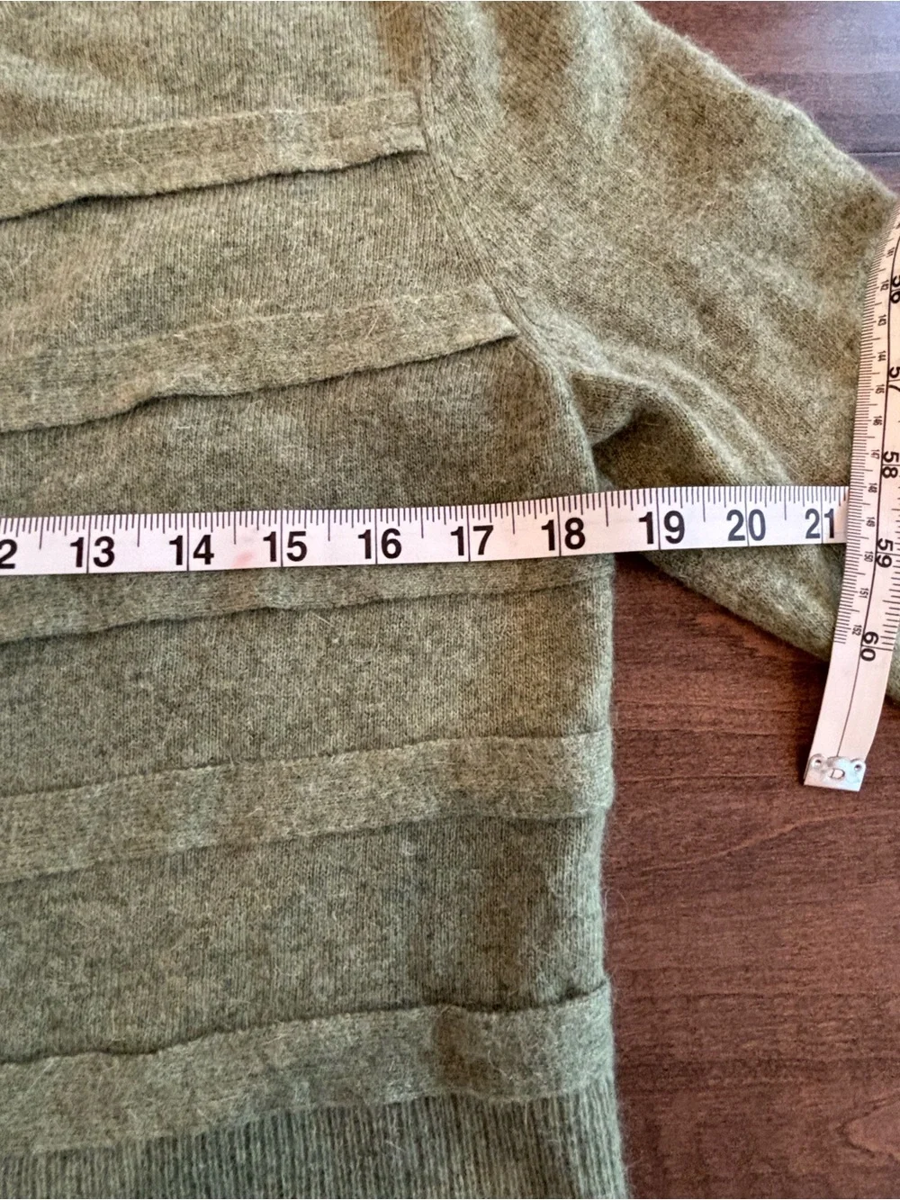 Fenn Wright Manson Sage Green Angora Wool Blend Cardigan Sweater XL